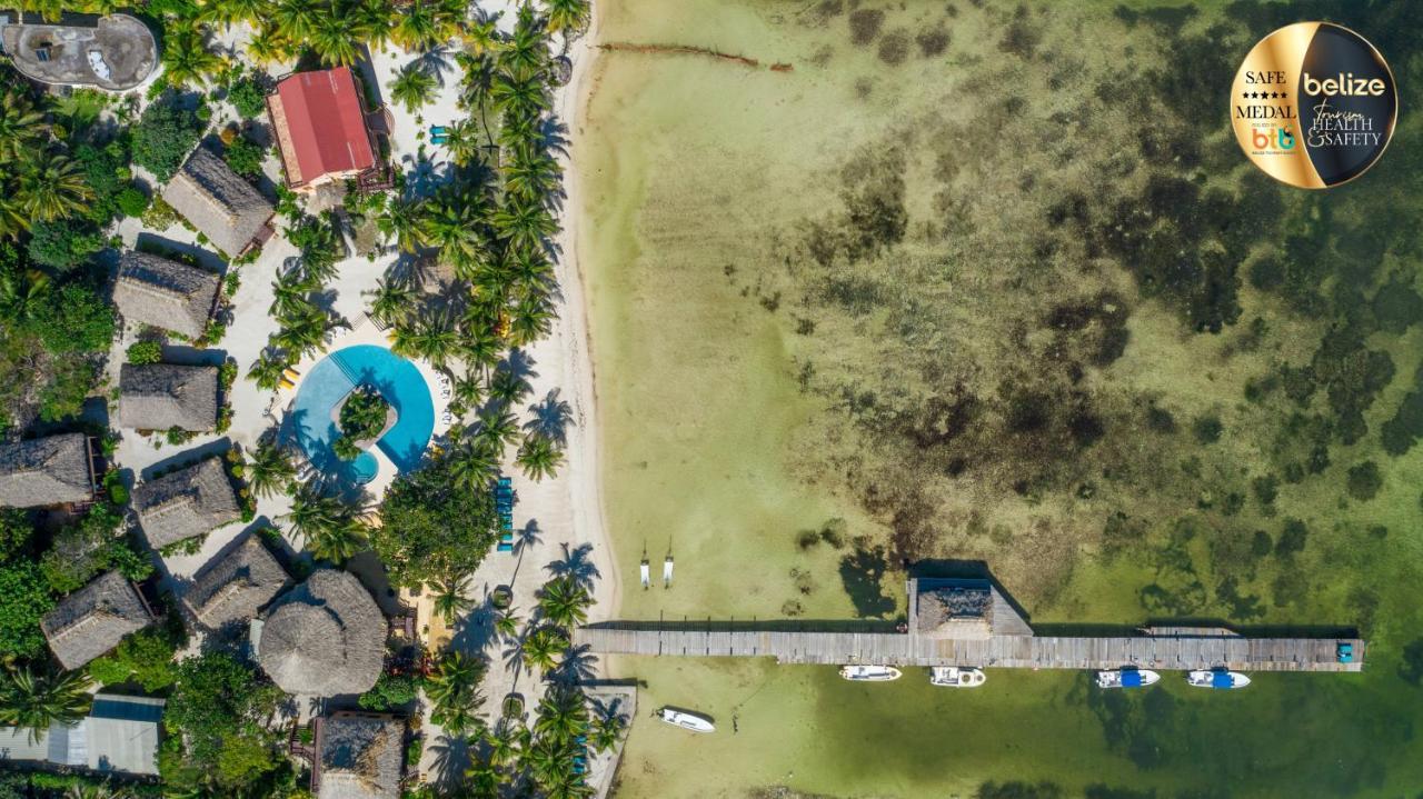 סן פדרו Portofino Beach Resort-An Authentic Island Escape! מראה חיצוני תמונה