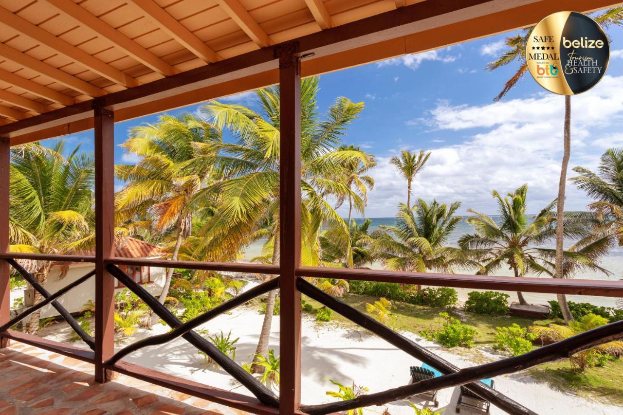 סן פדרו Portofino Beach Resort-An Authentic Island Escape! מראה חיצוני תמונה