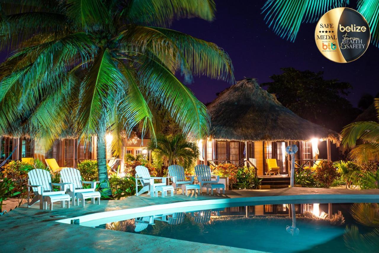 סן פדרו Portofino Beach Resort-An Authentic Island Escape! מראה חיצוני תמונה