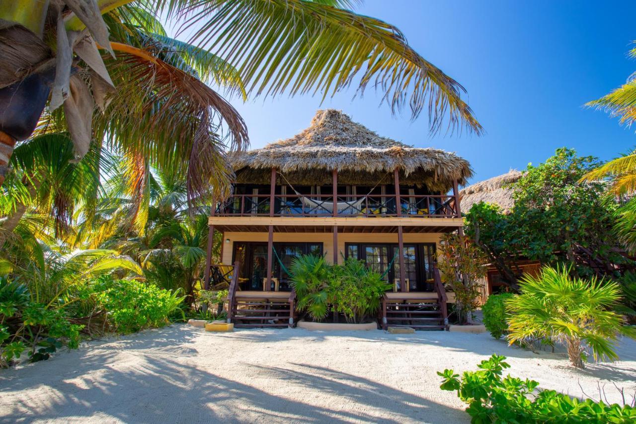 סן פדרו Portofino Beach Resort-An Authentic Island Escape! מראה חיצוני תמונה